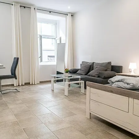 9 Min From City Center - Beautiful Studio Near U1 Reumannplatz Vienne Extérieur photo