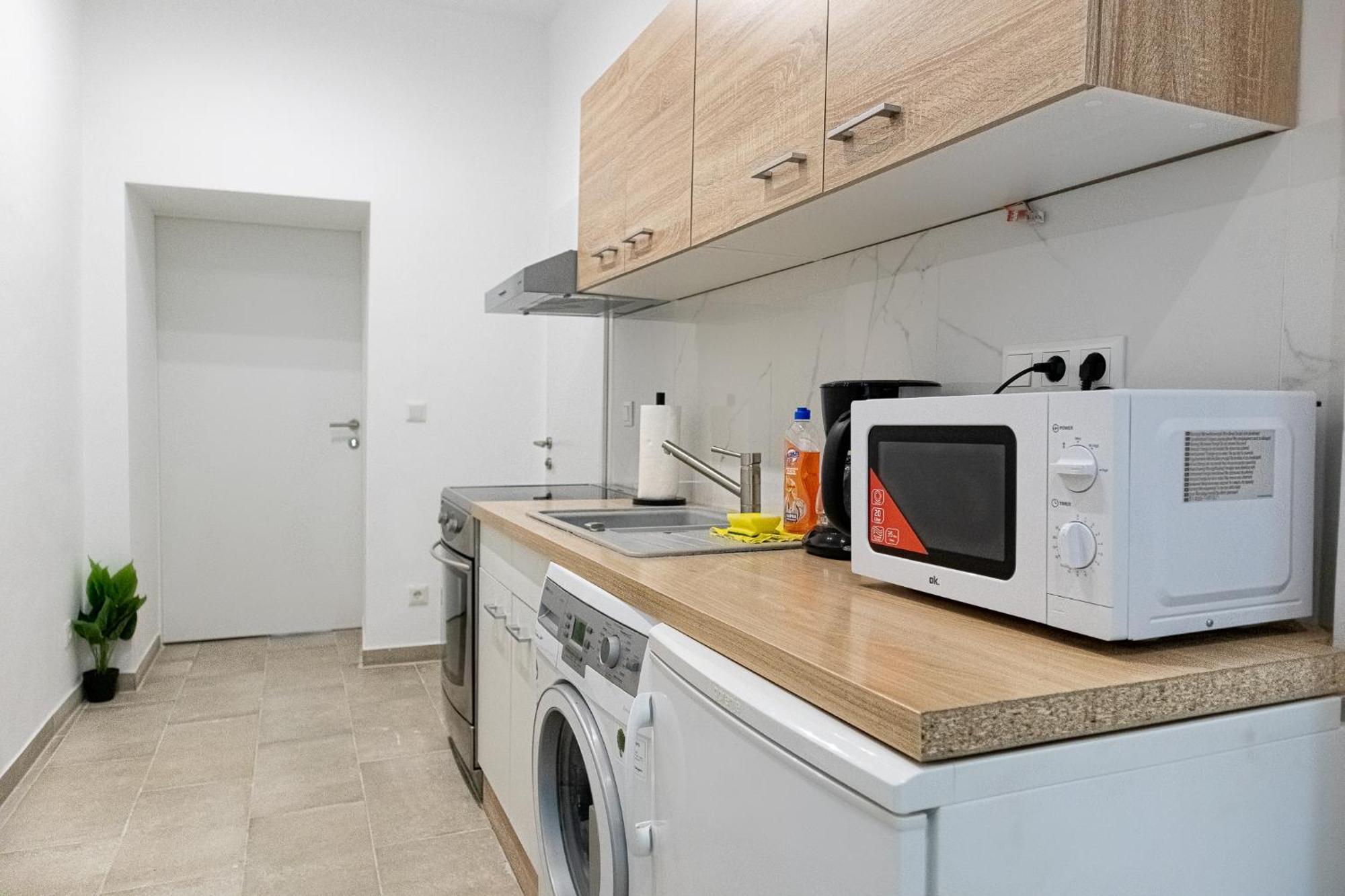 Apartmán 9 Min From Center - Beautiful Near U1 Reumannplatz *