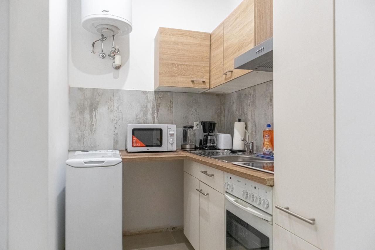 9 Min From Center - Beautiful Near U1 Reumannplatz * Vienna